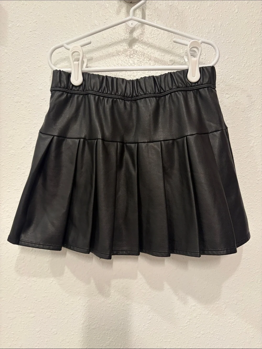 abercrombie kids - Black Faux Leather Pleated Skater Skirt